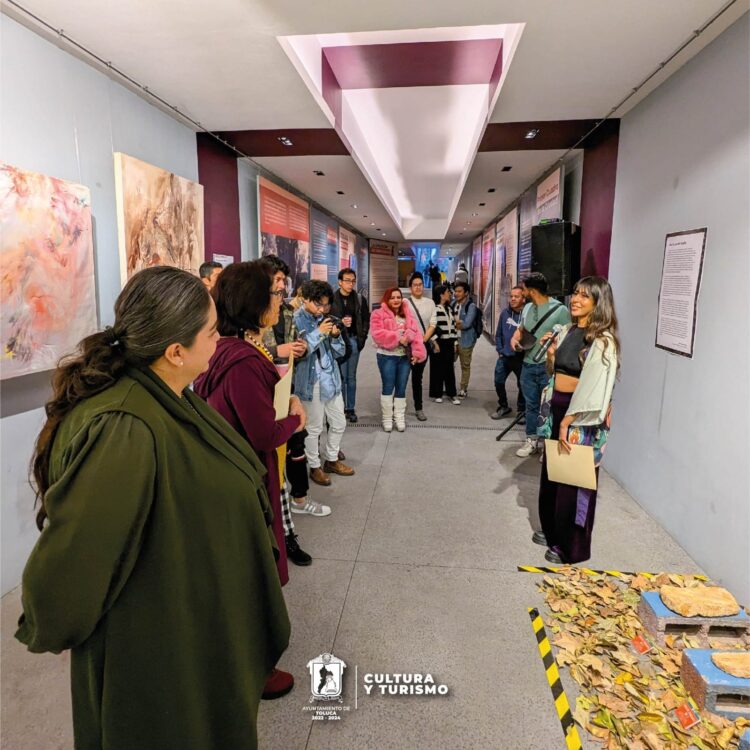 Recorrido de la exposición de la Galería González Arratia. Noviembre 2024. Fotografía cortesía del Ayuntamiento de Toluca.
